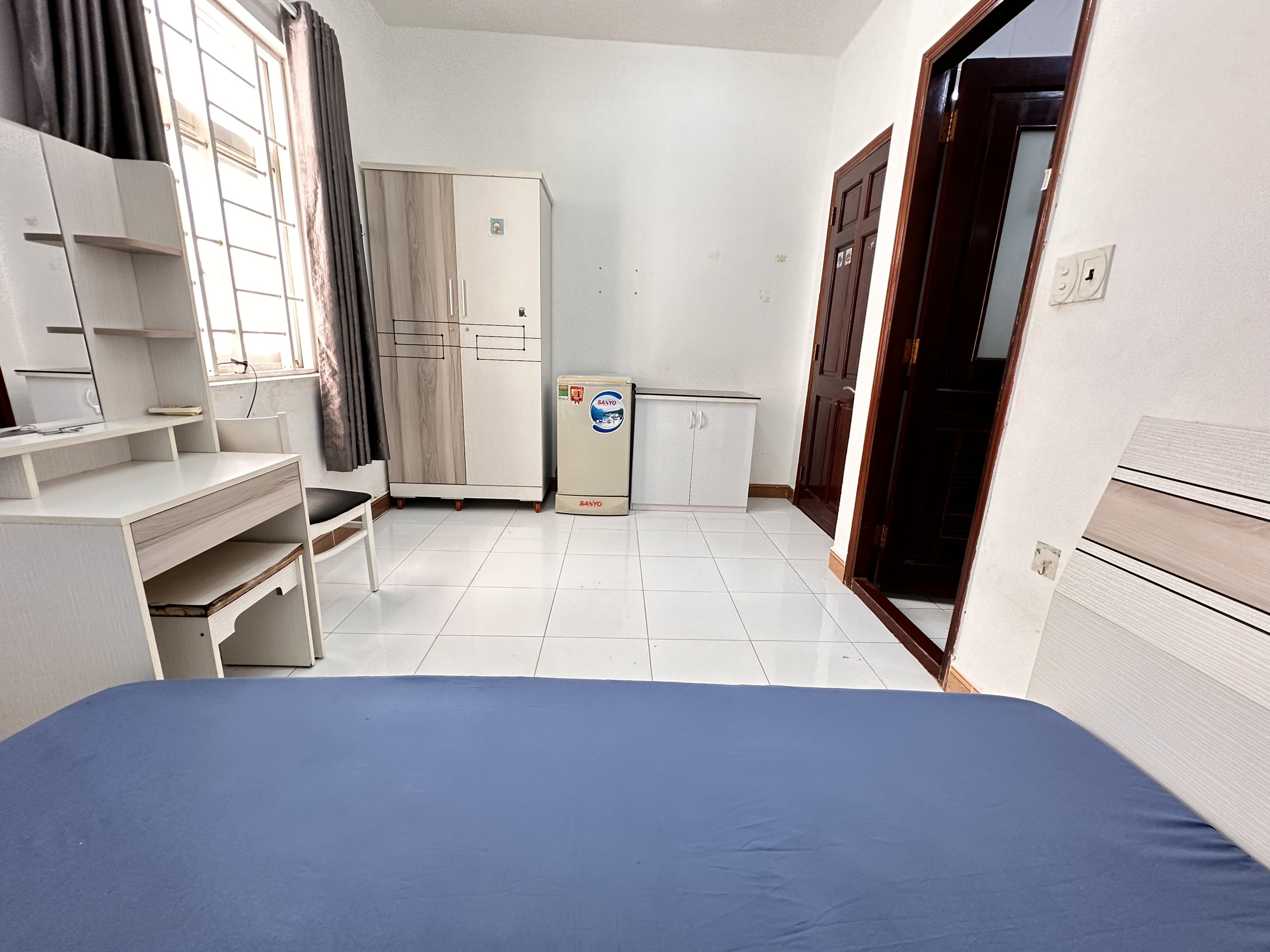 TÒA NHÀ 656/40 CÁCH MẠNG THÁNG TÁM P.11 QUẬN 3